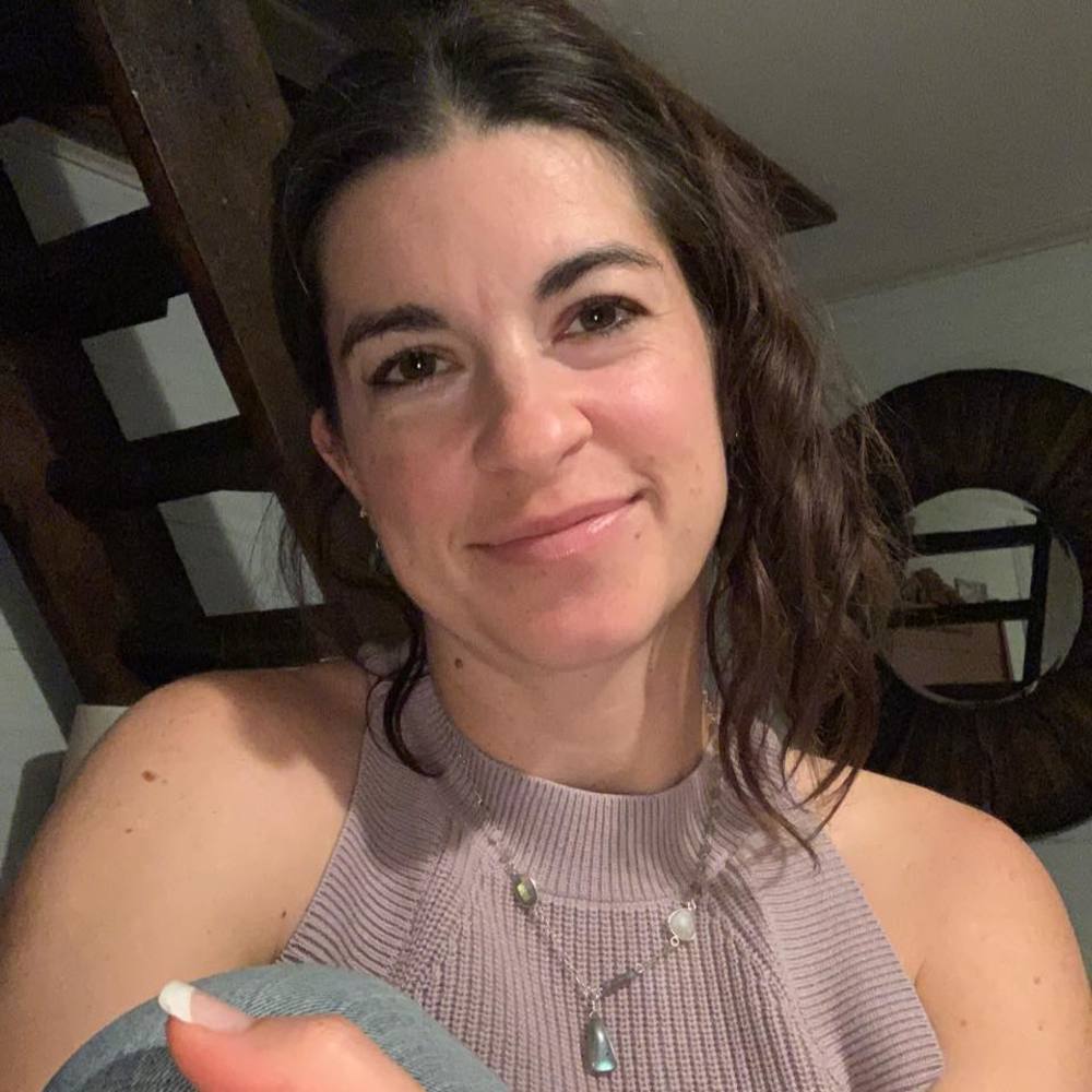 Meet your Posher, Carey